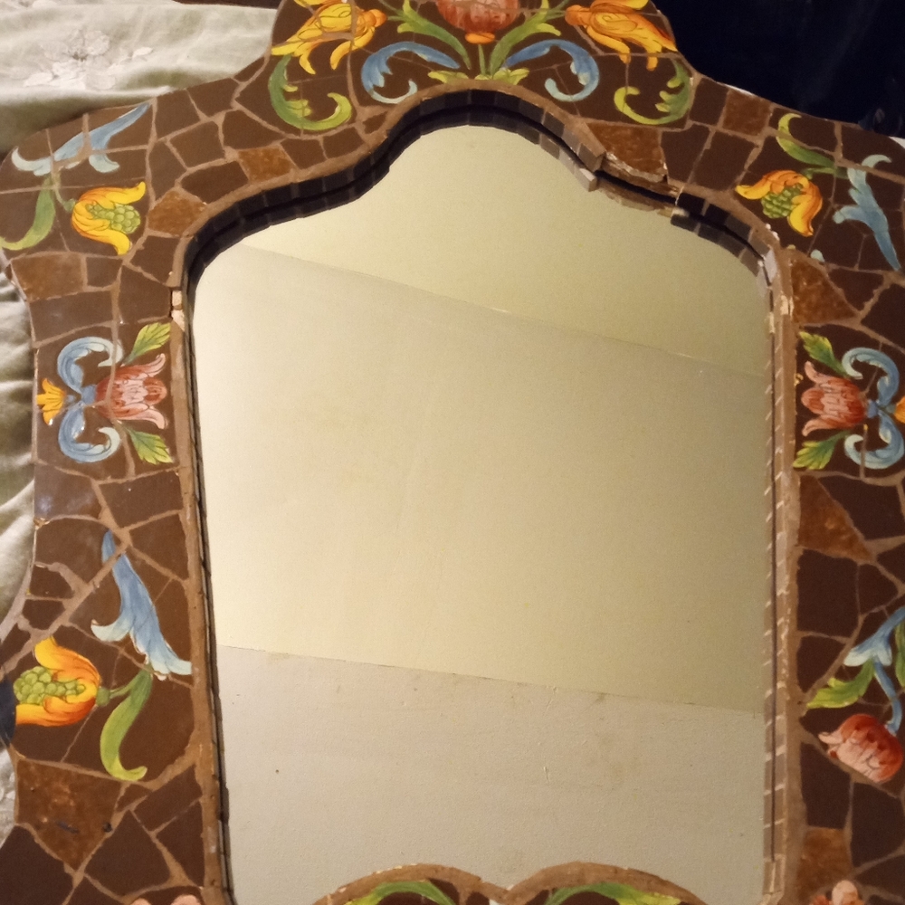 Flower mirror
